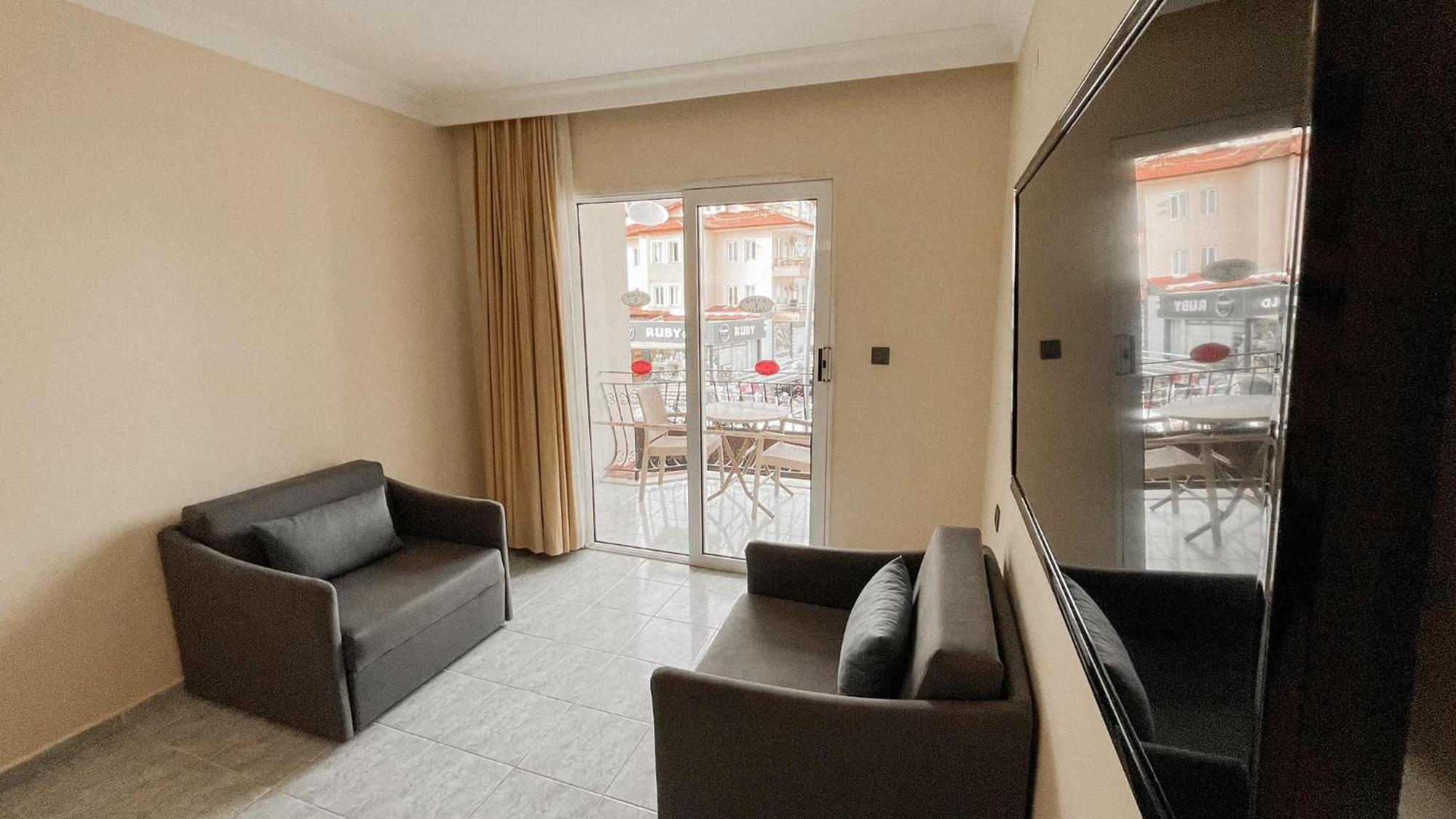 Ozlem 2 Apart Hotel Marmaris Exterior foto