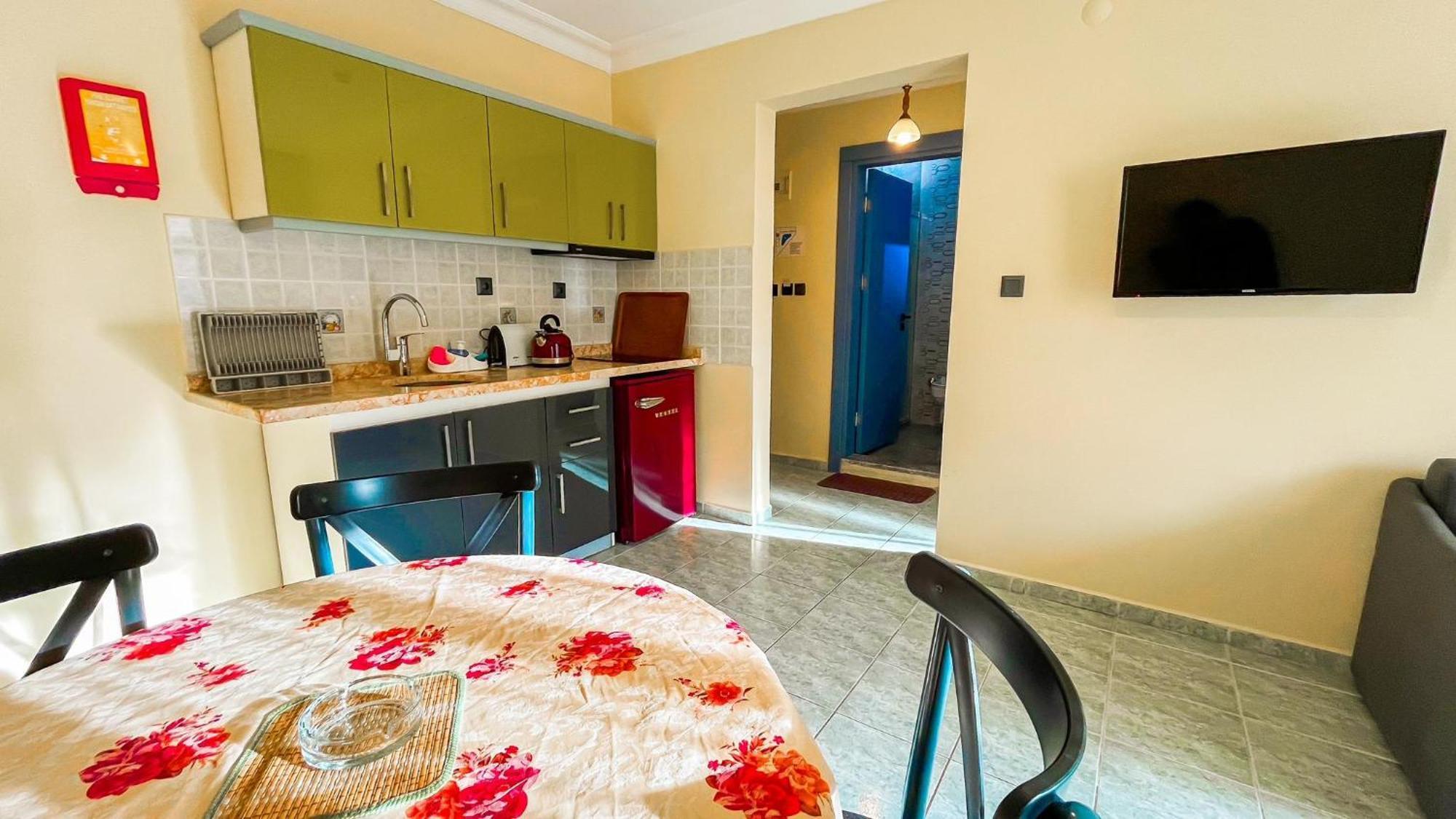 Ozlem 2 Apart Hotel Marmaris Exterior foto